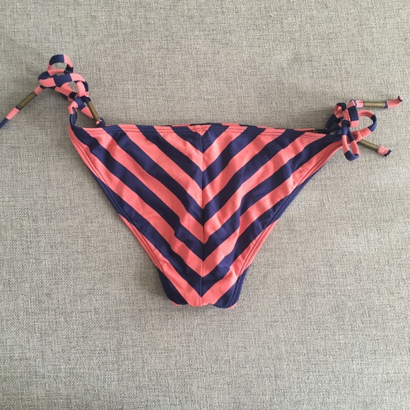 Ella Moss Chevron Stripe Bikini - Picture 4 of 6